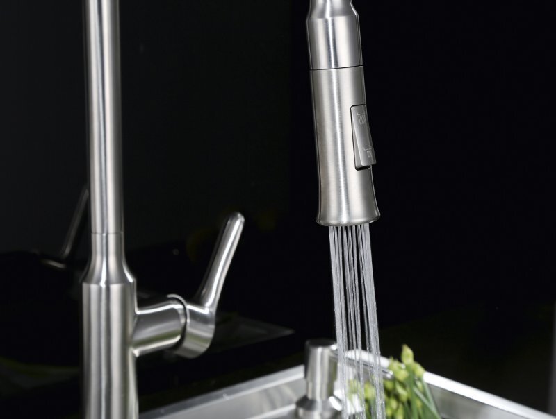 Смеситель для кухни с выдвижным изливом сатин Belbagno BB-LAM38-IN
