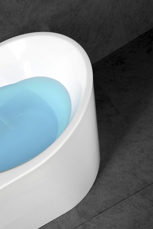 Акриловая ванна BELBAGNO BB18-NERO/BIA